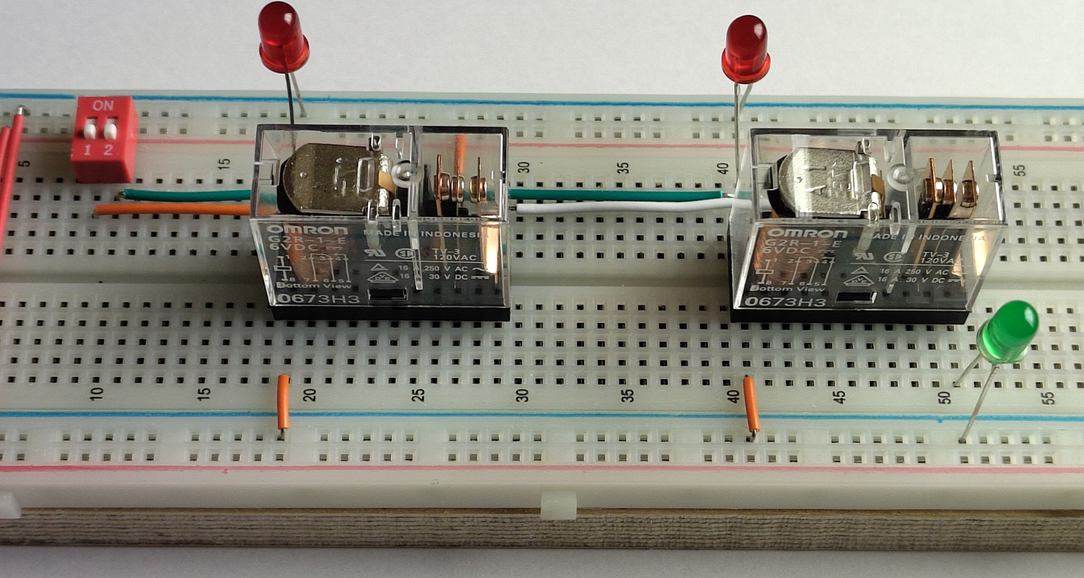 Relais von Ausgangsseite her gesehen